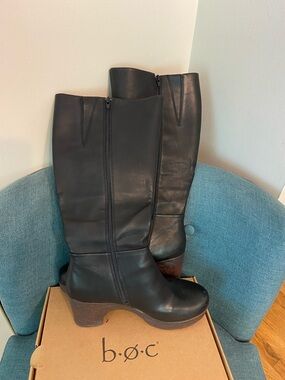 b.o.c. Black Knee-High Leather Zip-Heel Boots